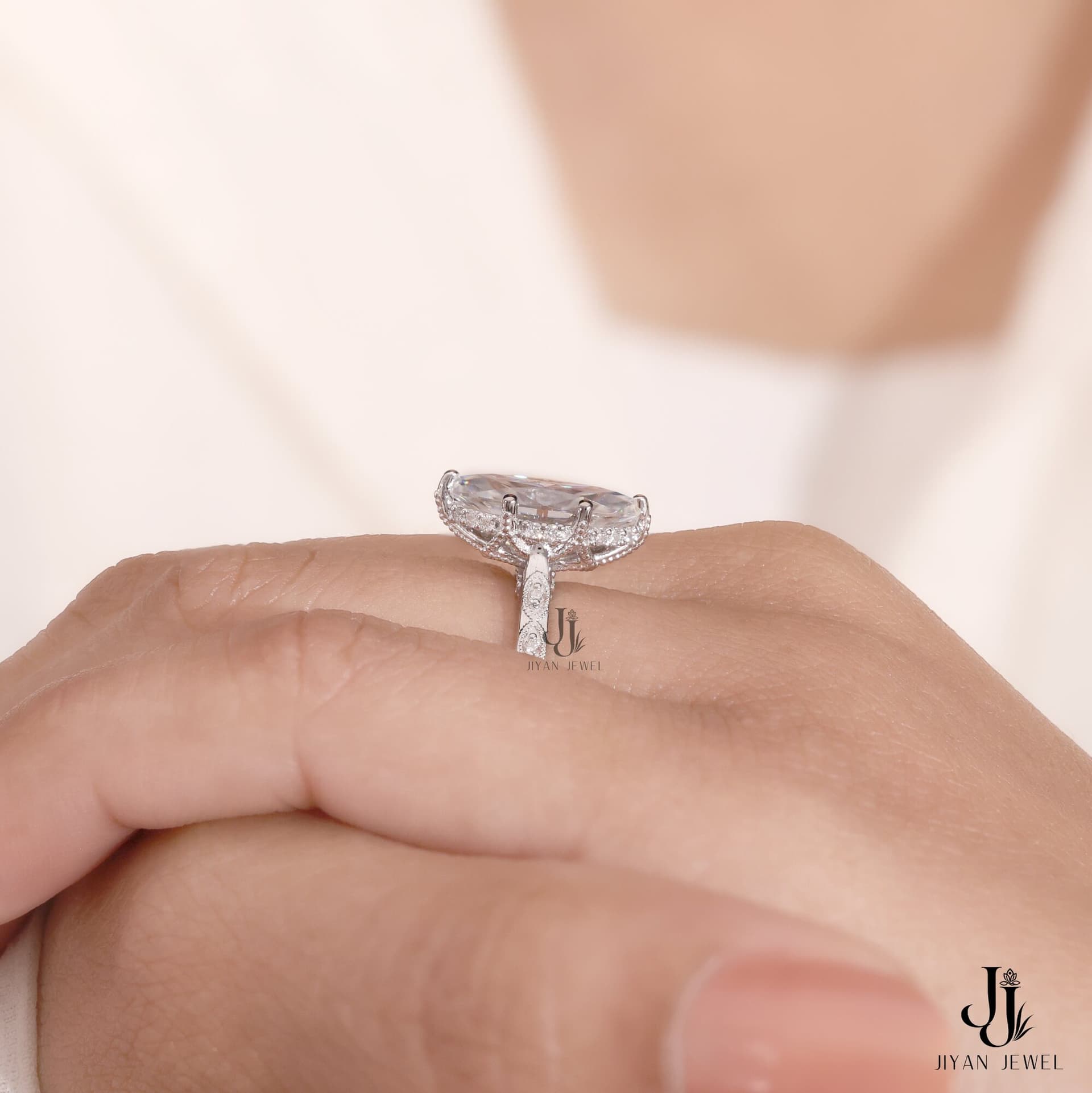Vesper Marquise Vintage Ring — 14K White Gold, view 4