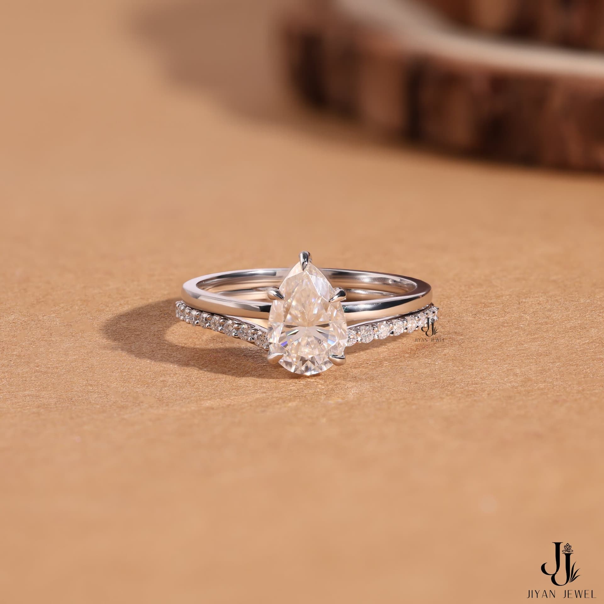 Adore Pear Solitaire Set — 14K White Gold, view 2