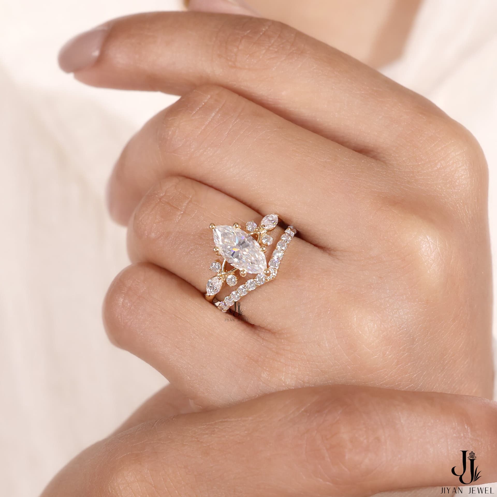 Aurelia Marquise Bridal Set — 14K Yellow Gold, view 1
