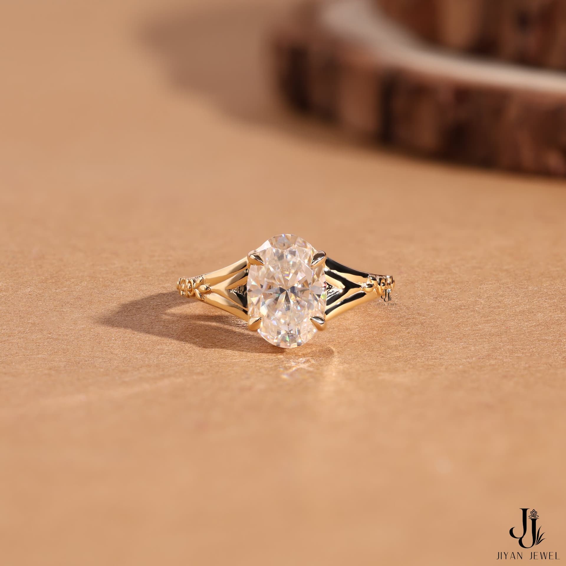 Etta Oval Split Solitaire — 14K Yellow Gold, view 1