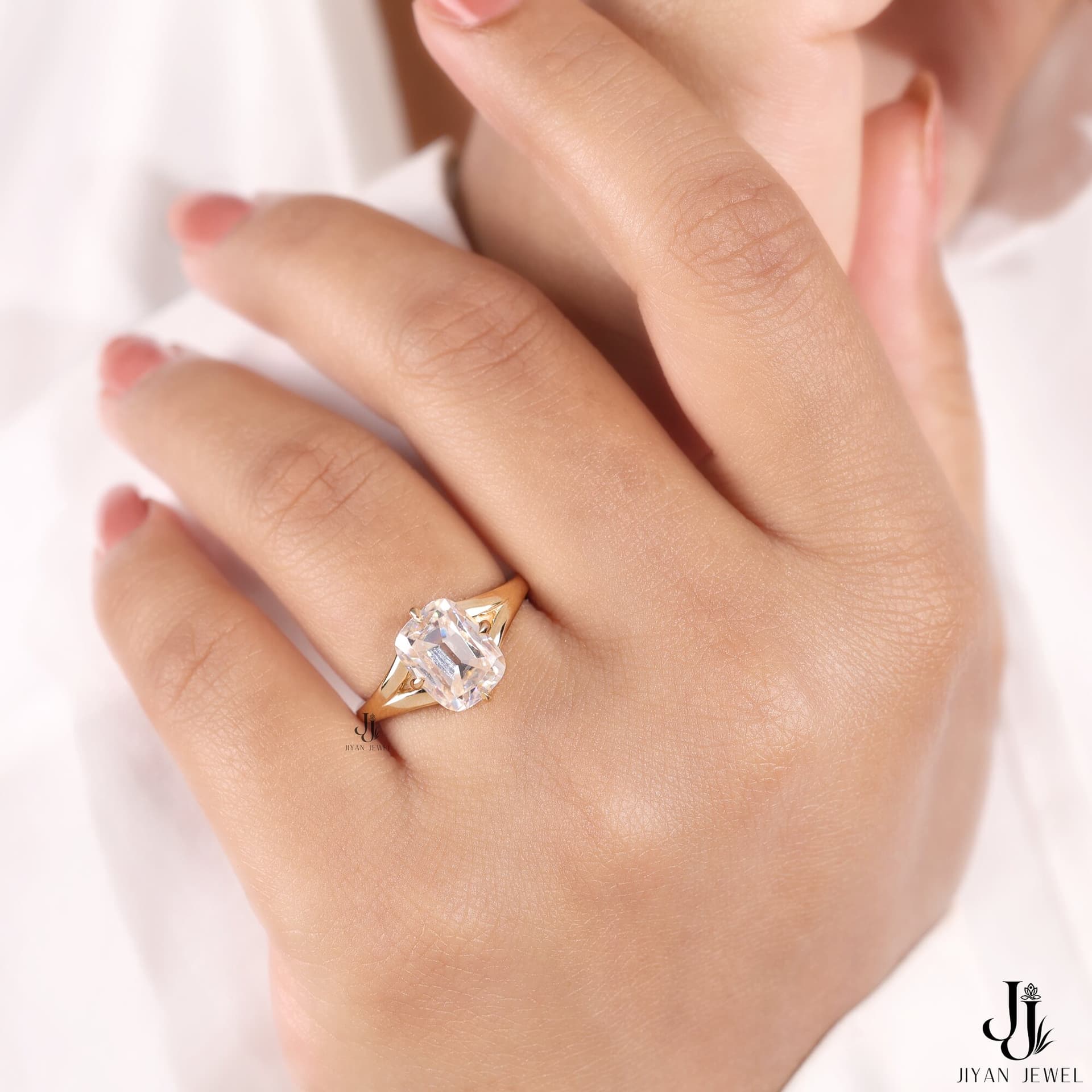 Solace Cushion Bypass Ring — 14K Yellow Gold, view 3